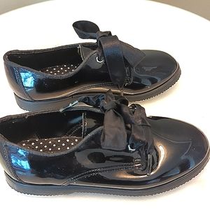 Tap Shoes! Shiny Black Patent Boy's Tap Shoes